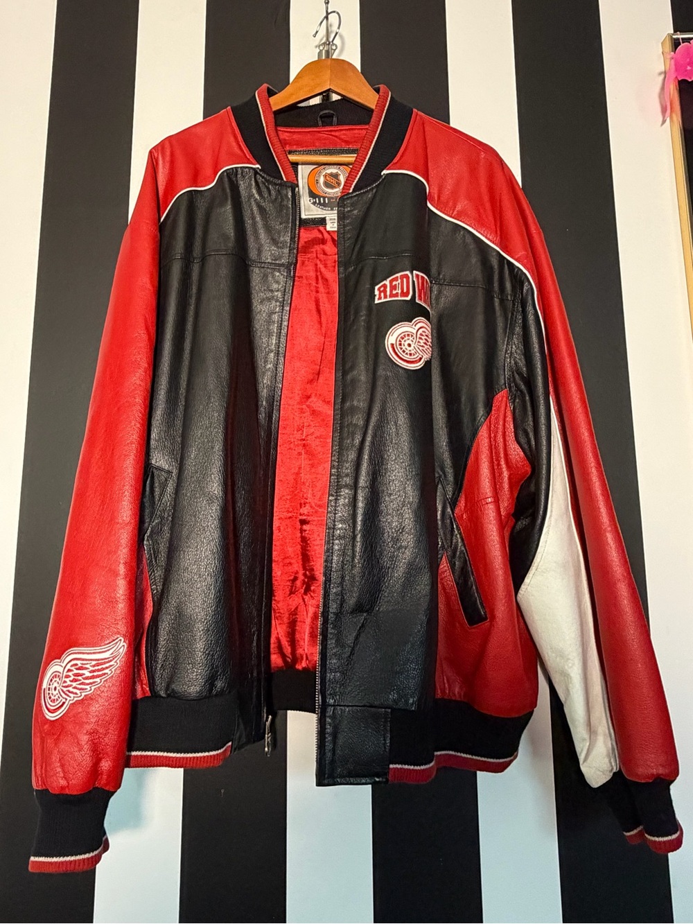 Official Licensed Detroit Red Wings Red & Black Leather Bomber Jacket XXXL